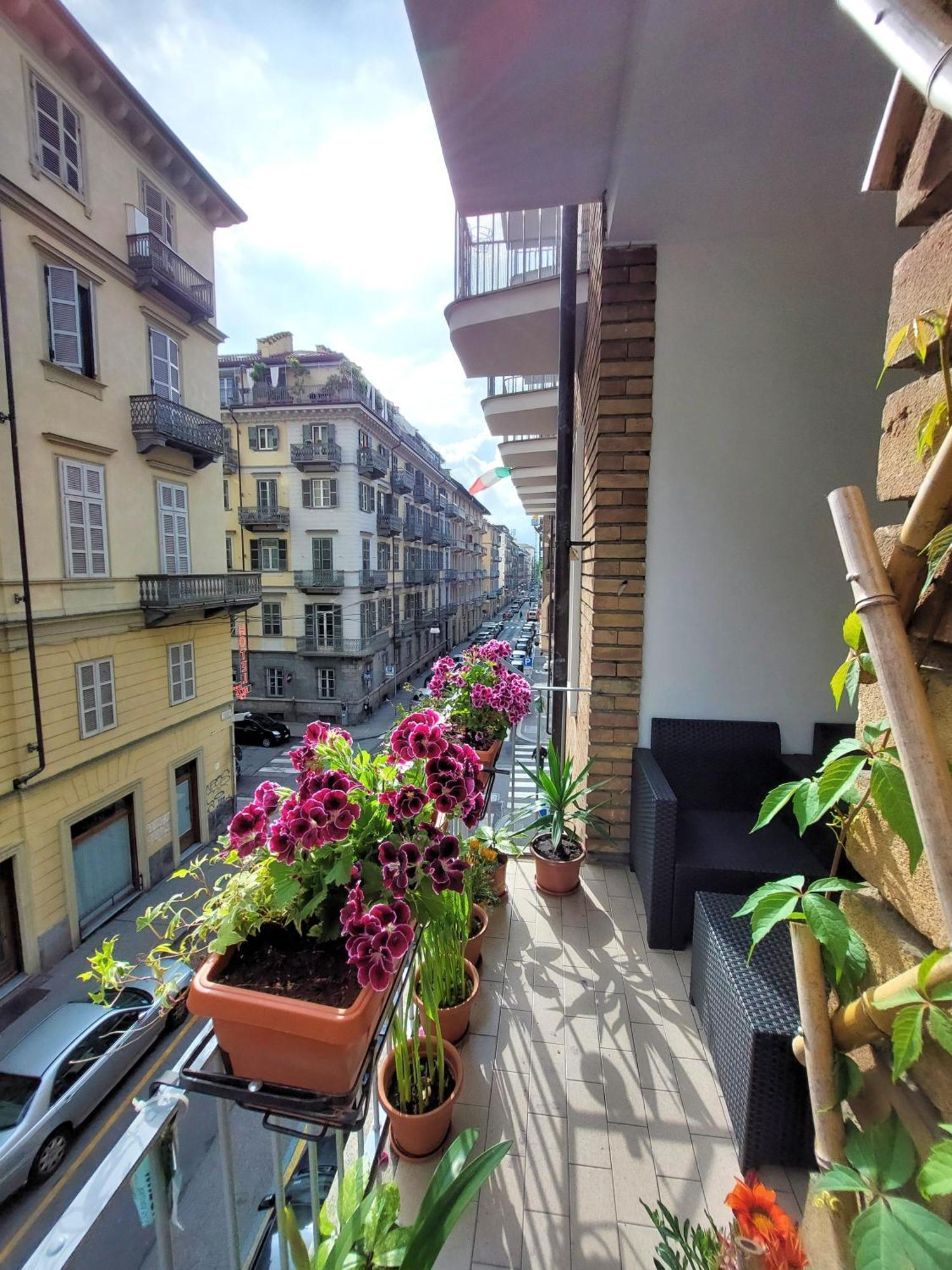 Casa Stazione Centrale Турин Экстерьер фото